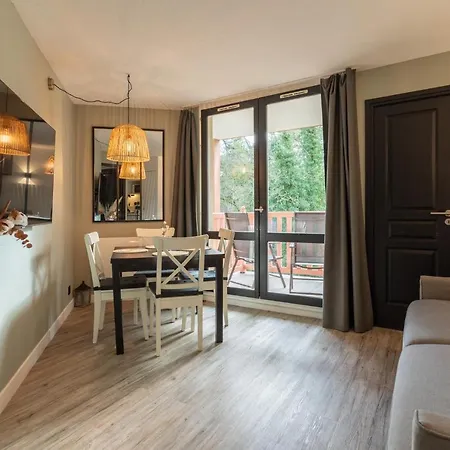 Mc Tourisme - Splendide & Cosy Avec Piscine, Tennis & Parking Apartment *