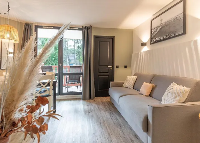 Lägenhet Mc Tourisme - Splendide & Cosy Avec Piscine, Tennis & Parking